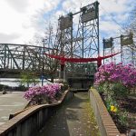 i5 Bridge boat