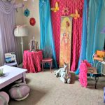 Myrtle’s Tea House unicorn room