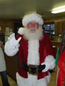 Skagit County Holiday Activities Breakfast with Santa at Hillcrest Lodge in Mount Vernon