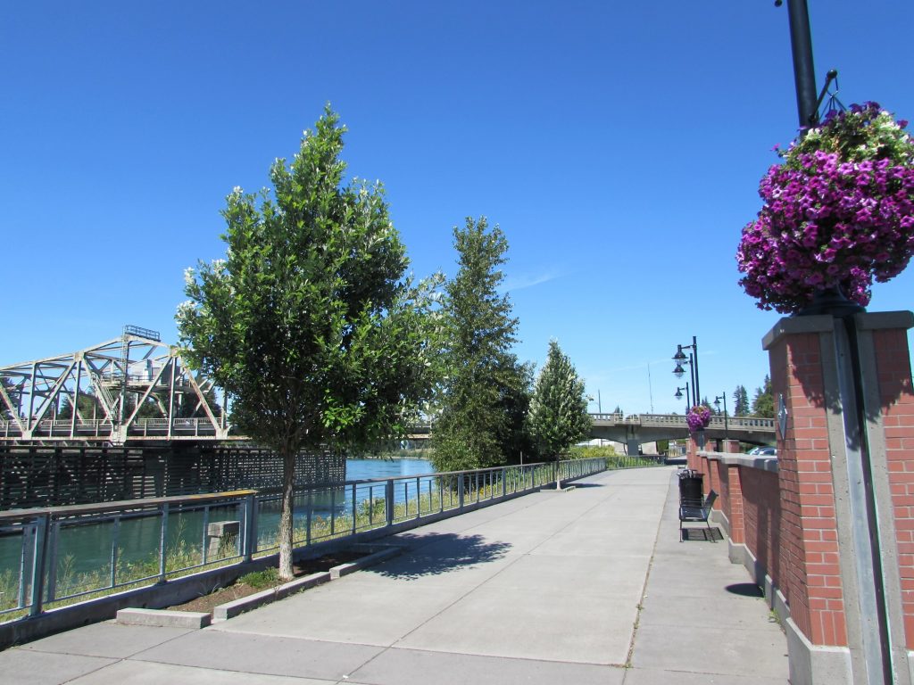 Family Friendly bike ride Skagit County Skagit Riverwalk