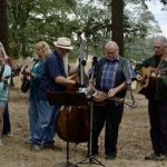 Rainier-Bluegrass-Festival-Picking-and-Jamming-Party-2016